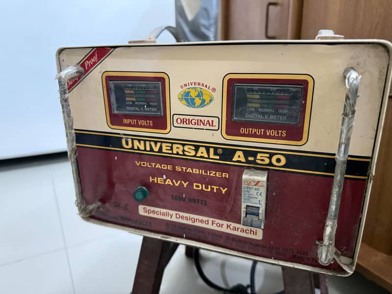 Universal stabiliser 5000watts 1