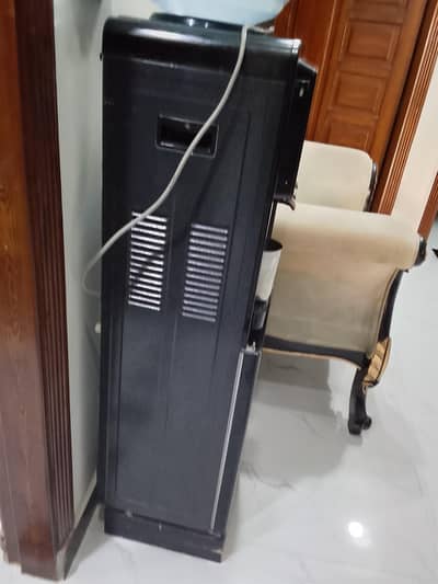 dispenser with refrigerator