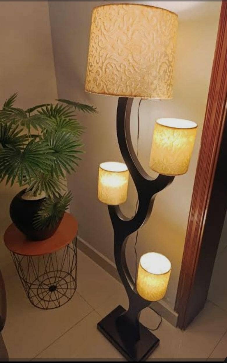 tree type four shade floor lamp 0