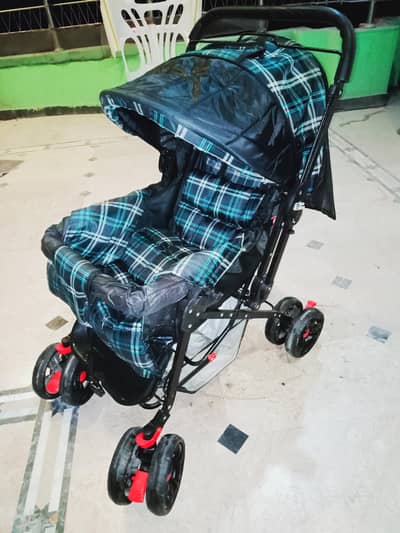 Baby pram just like new