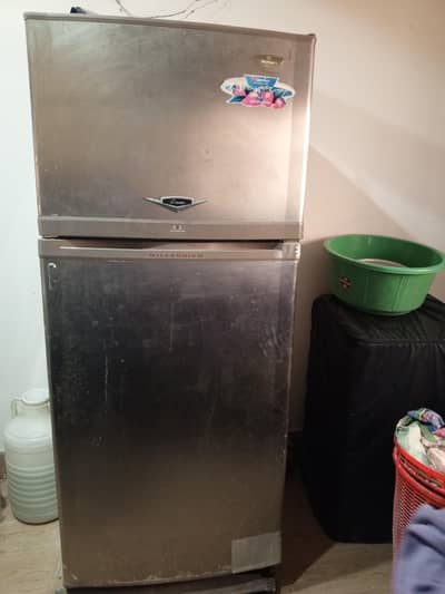 Dawlance 9199-6WB 18 cubic feet refrigerator