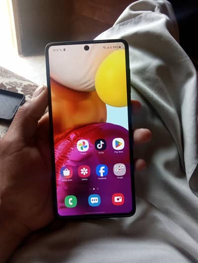 samsung a71 non pta  10/10 condition exchange ho jay ga