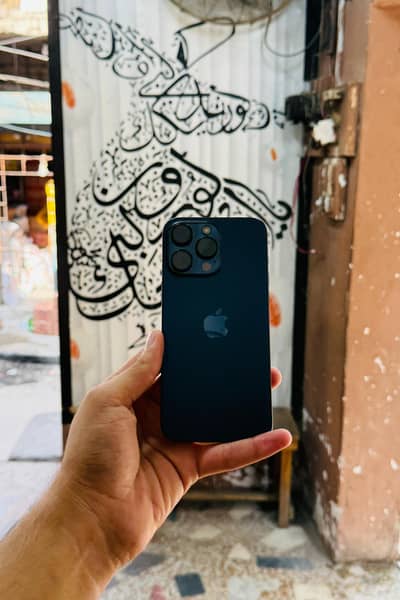 iphone 15 Pro Max 512GB 92 Health Genuine Waterpack