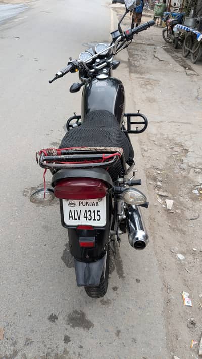 Suzuki GS 150 SE 2022