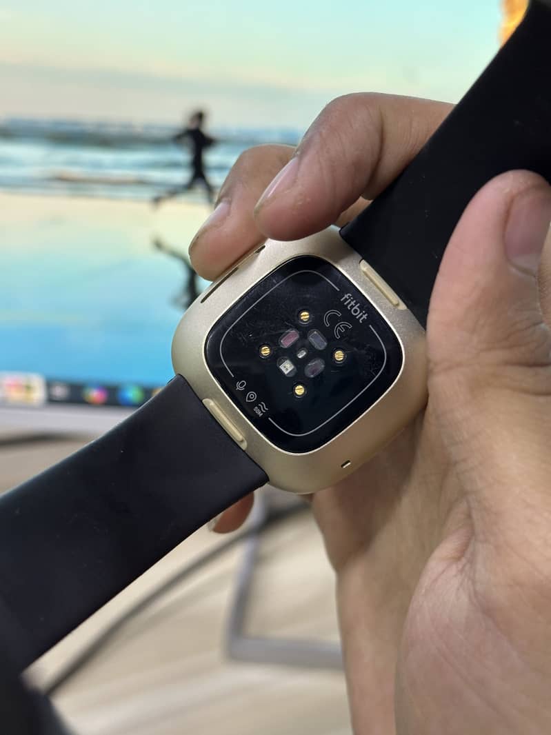 Fitbit versa 3 1