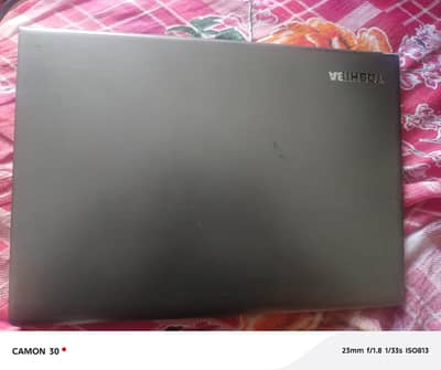 Toshiba Laptop i7-4th generation /8gb Ram /256 gb Ssd