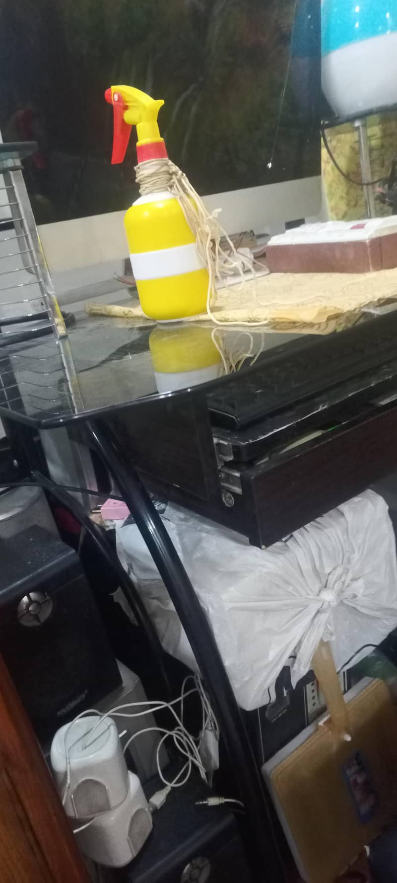 glass table for computer 0