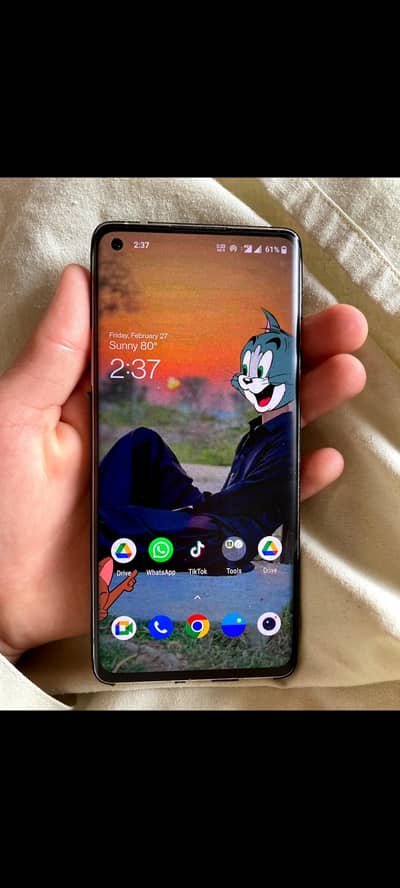 One plus 8 phone. (8. . . 128) pta approved dual sim.