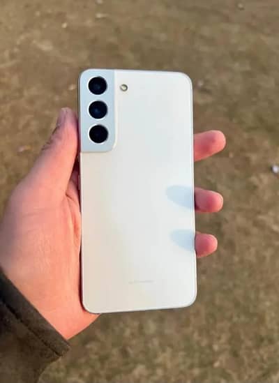 samsung s22 plus  water pack  white color pta aproved.