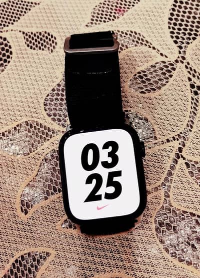 Apple Watch Series 7 45MM Black Nike Edition