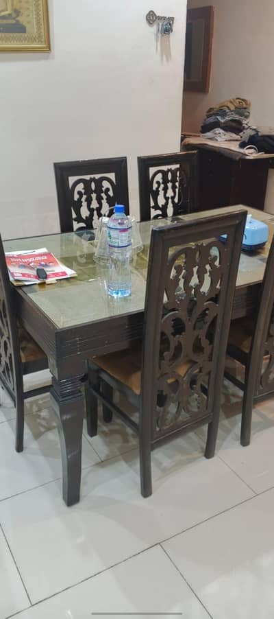 Dinning table for  six person