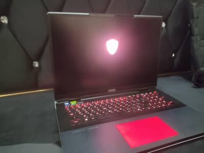 Msi laptop only charger Laptop total only 1 wk used