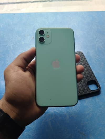 iphone 11 Jv kit 64 gb condition 10/10