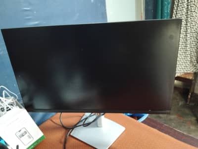 dell 27 inches monitor type c