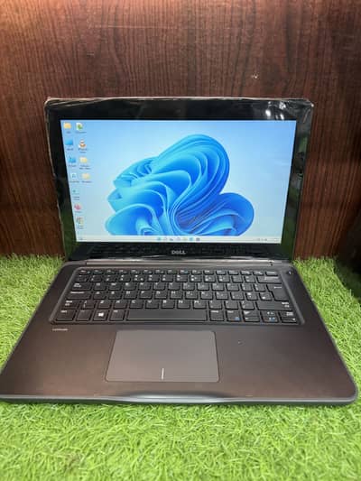 Dell Latitude 3380 (i5 7th Gen) (8/256)