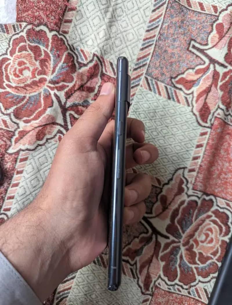 Google pixel 7 pro 2