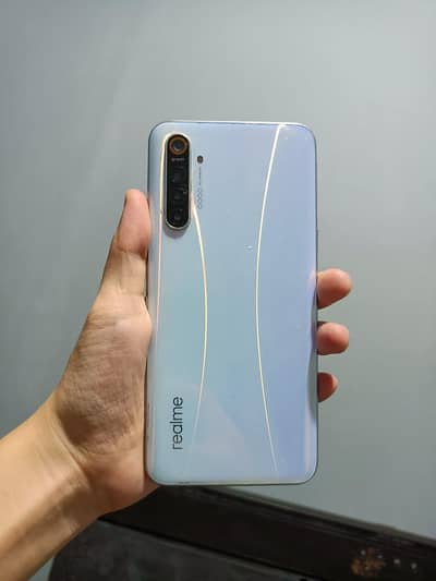 Realme XT 8+8+128