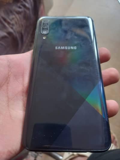 SAMSUNG GALAXY A30s