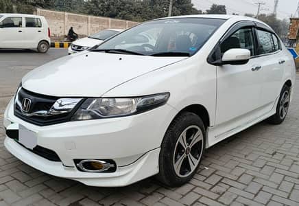 Honda City 2017 1.3 Manual White | Alloy Rims | LCD | Excellent