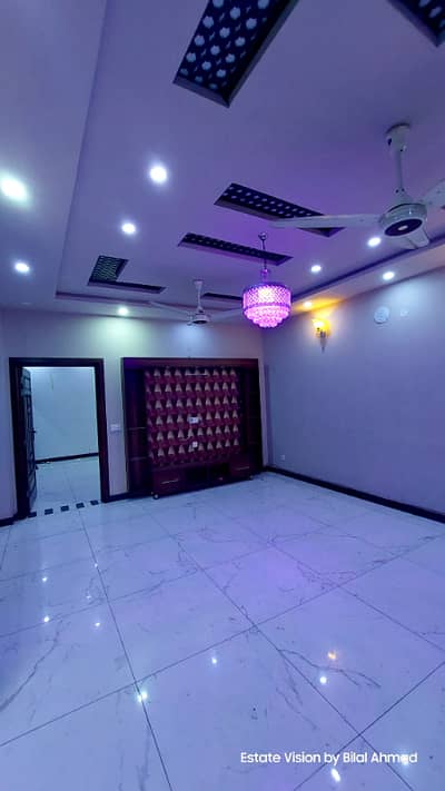 0321 86 10 688 Brand New Beautiful house available for Rent in Zee Garden