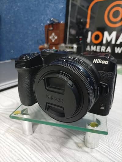 Nikon Z30