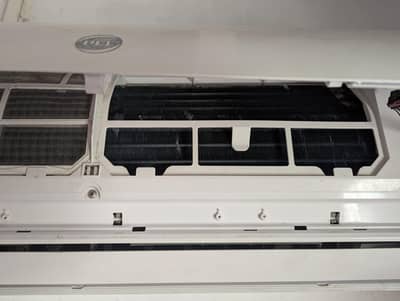 01 Ton PEL DC INVERTER