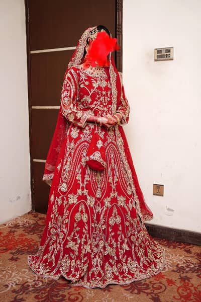 Dream Bridal Outfit – Heavy Work – Excellent Condition – 95K