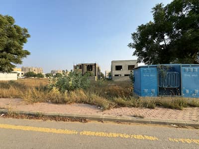 272 Sq Yd Plot For Sale Precinct-8, Bahria Town Karachi. Prime Location | Ideal for Residence or Investment. Just 5 Mins Drive from Entrance | Near Park, Mosque, Midway Commercial & Bahria Heights.