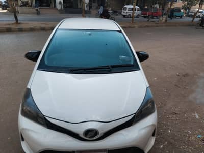 Toyota vitz F 1.0 2015/2019