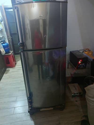 Dawlance Large size simple fridge,Condition & working is very good