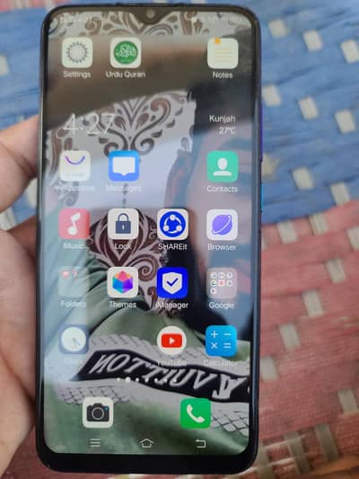 vivo y51 halka sa shade hai koi msla ni phone main all ok