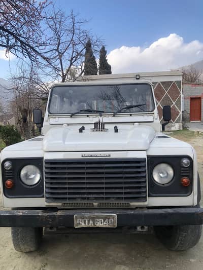 Land Rover Defender 2005
