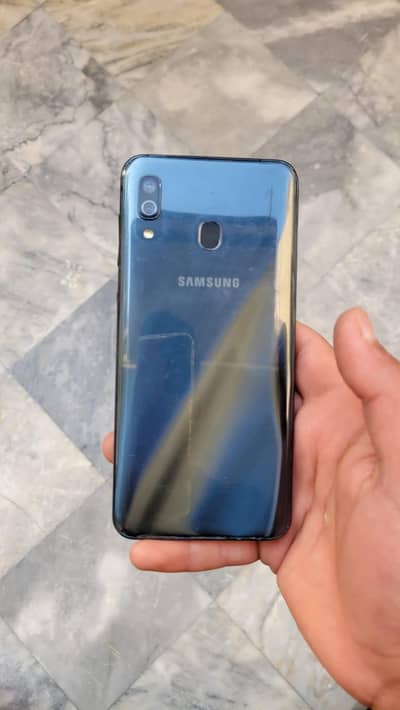 Samsung a30
