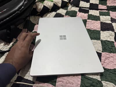 Surface 5 i7 12th gen 8gb ram 256gb ssd