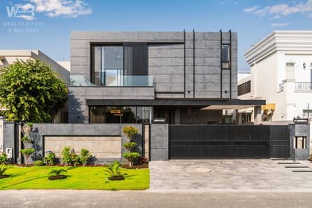 Mazher Munir Designed 1 Kanal Moder Facing Park House WIth Real Pictures For SALE