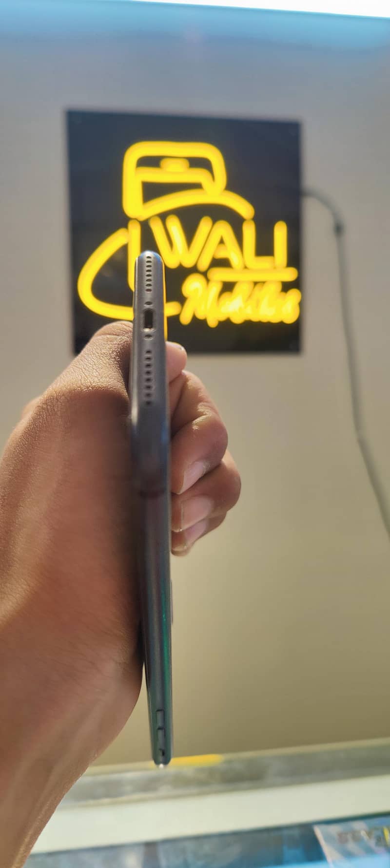 IPHONE 8PLUS sim working 2