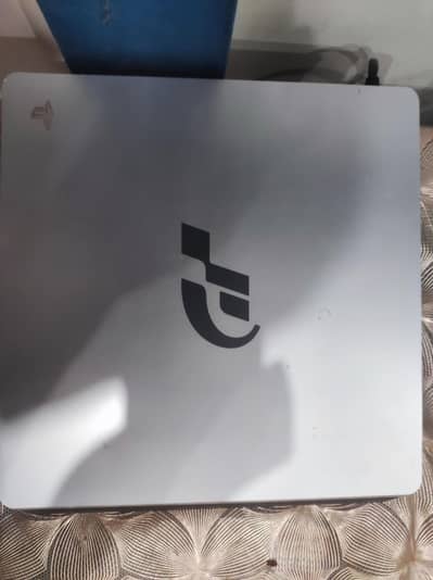 PS4 Gran Turismo edition 1TB