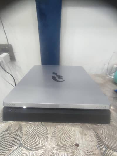 PS4 Gran Turismo edition 1TB