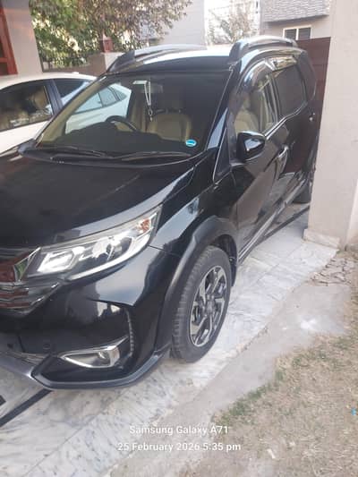 Honda Brv full option