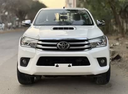 Toyota Revo V 2017 Model