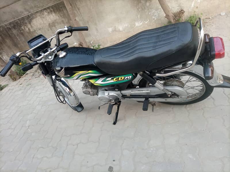 CD70 2023/22 MODEL 1