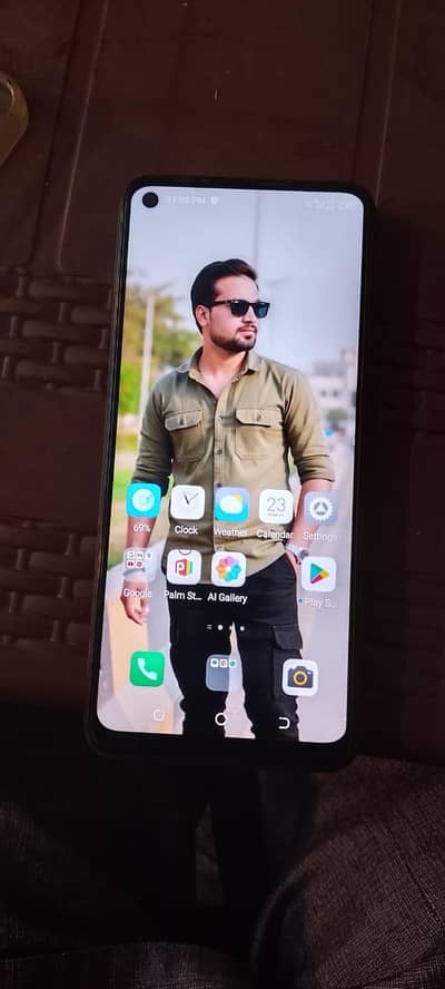 techno spark 6    4GB ram 64 GB memory