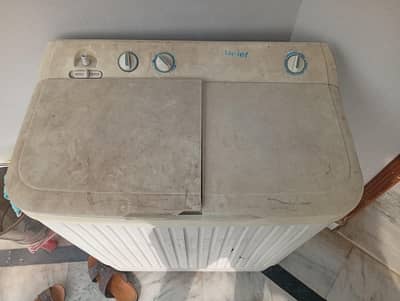 twin tub washing machine