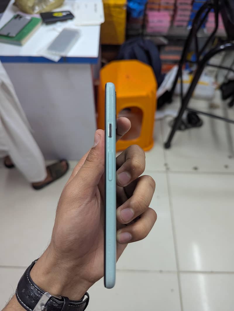 Pixel 5 1