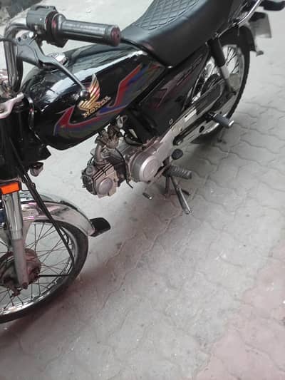 hounda cd 70 cc 2021 modal number laga hai saaf hai