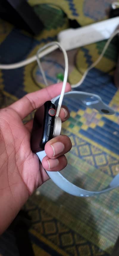 Apple Watch series 8 45mm GPS + LTE (ICLOUD LOCK)