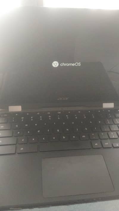 Chromebook book with touchscreen