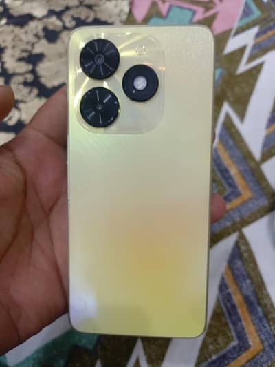 Tecno Spark 20 C  4+4/ 128