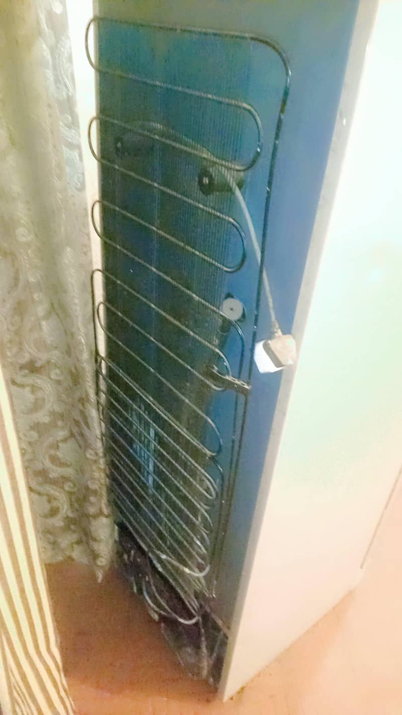 Dawlance fridge 9