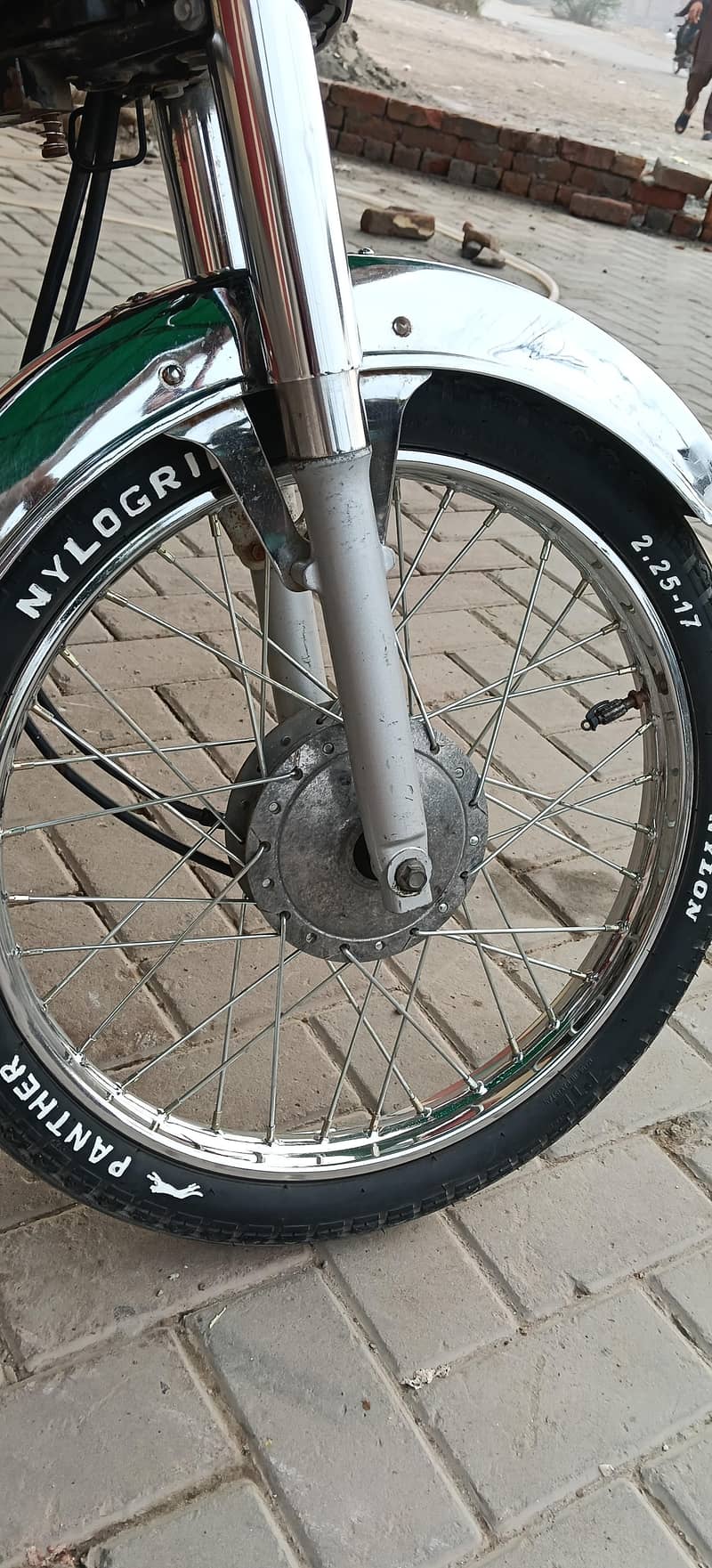 سیکنڈ ہینڈ 5